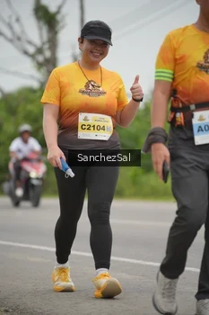 Runner Photo 2117645