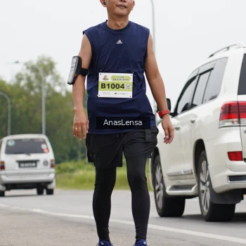 Runner Photo 2117683