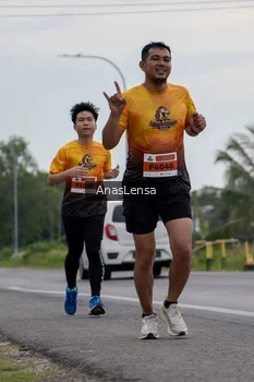Runner Photo 2117804