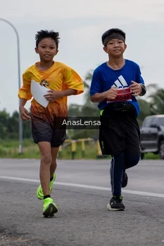 Runner Photo 2117871