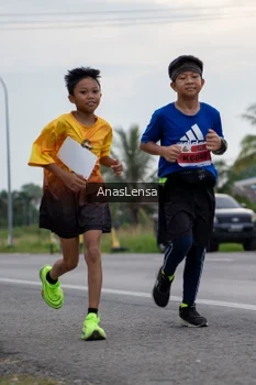 Runner Photo 2117874