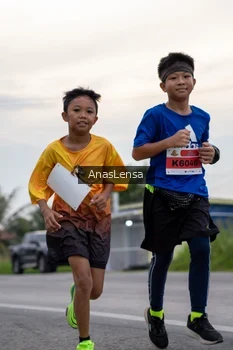 Runner Photo 2117885