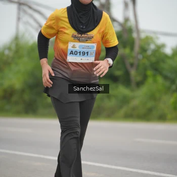 Runner Photo 2117896