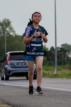 Runner Photo 2117936