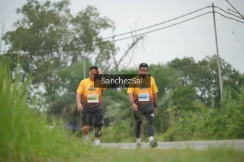 Runner Photo 2117951