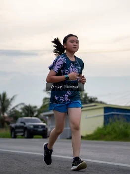 Runner Photo 2117974