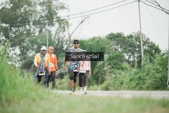 Runner Photo 2117979