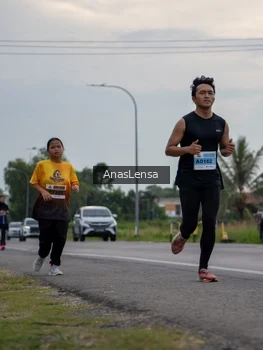 Runner Photo 2117995