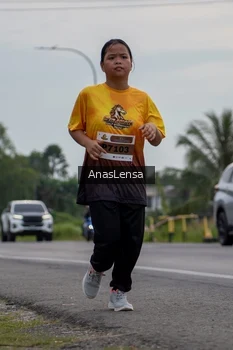 Runner Photo 2118014