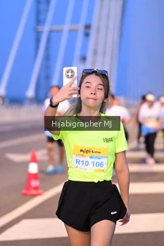 Runner Photo 2118033
