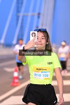 Runner Photo 2118040