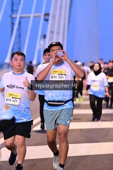 Runner Photo 2118091