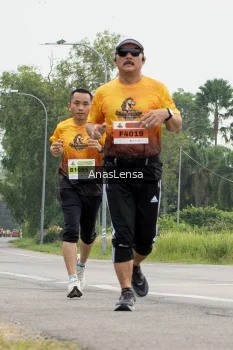 Runner Photo 2118169