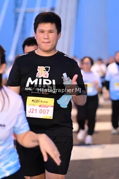 Runner Photo 2118245