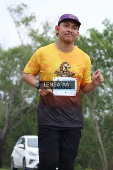 Runner Photo 2118318