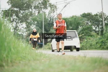 Runner Photo 2118321