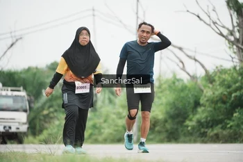 Runner Photo 2118347