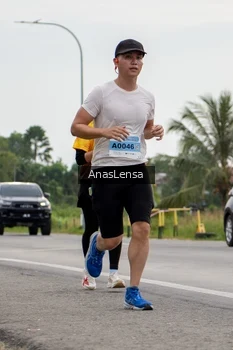 Runner Photo 2118624