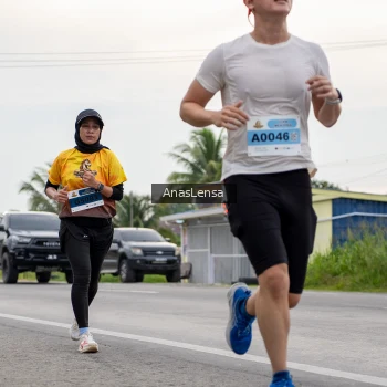 Runner Photo 2118656