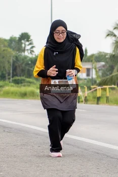 Runner Photo 2118694