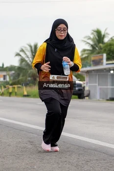 Runner Photo 2118718