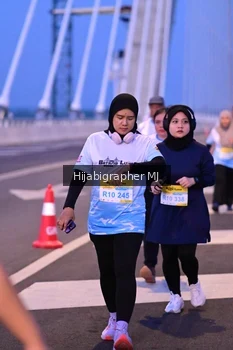 Runner Photo 2118783