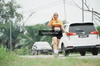 Runner Photo 2118843