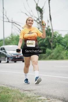 Runner Photo 2118846