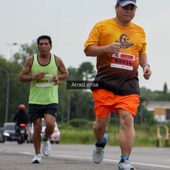 Runner Photo 2118906