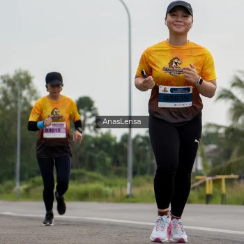 Runner Photo 2118985