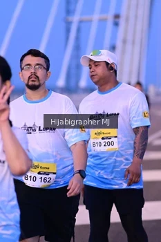 Runner Photo 2119124