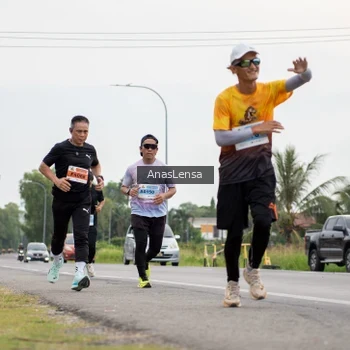 Runner Photo 2119172
