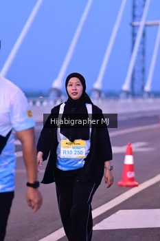 Runner Photo 2119190