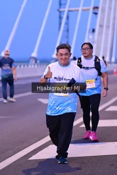 Runner Photo 2119210