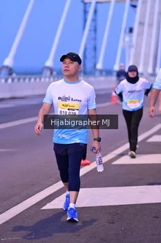 Runner Photo 2119238