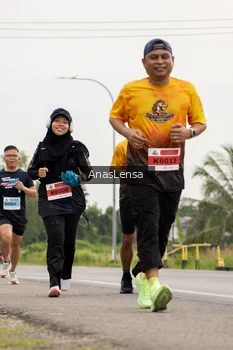 Runner Photo 2119256
