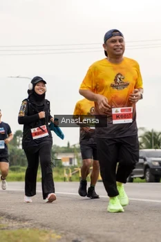 Runner Photo 2119271