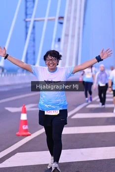 Runner Photo 2119460