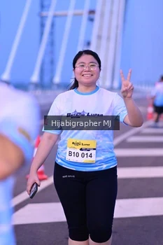 Runner Photo 2119494