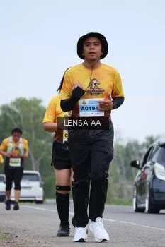 Runner Photo 2119575