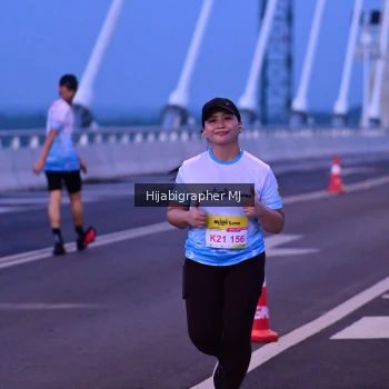 Runner Photo 2119605