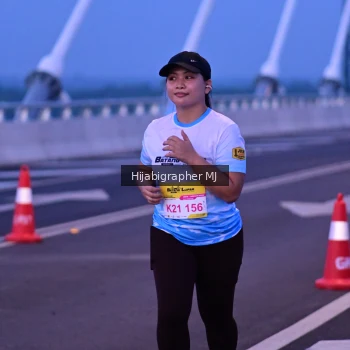 Runner Photo 2119608