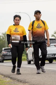 Runner Photo 2119615