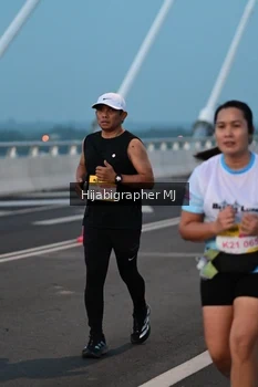 Runner Photo 2119706