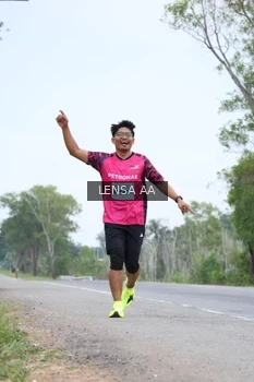 Runner Photo 2119837