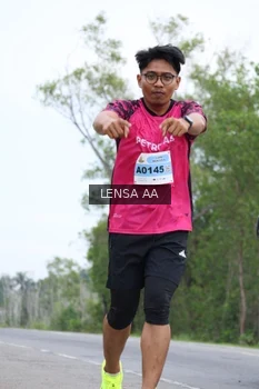 Runner Photo 2119941