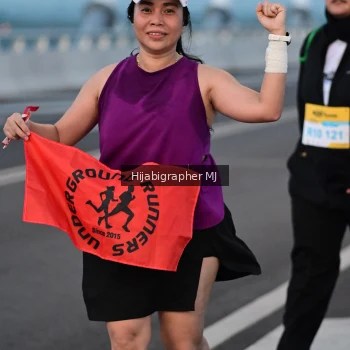 Runner Photo 2120170