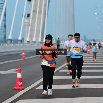 Runner Photo 2120178