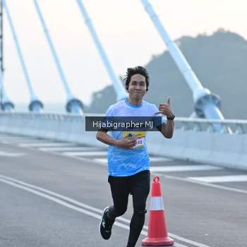 Runner Photo 2120722