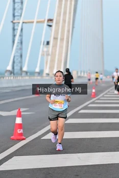 Runner Photo 2120816